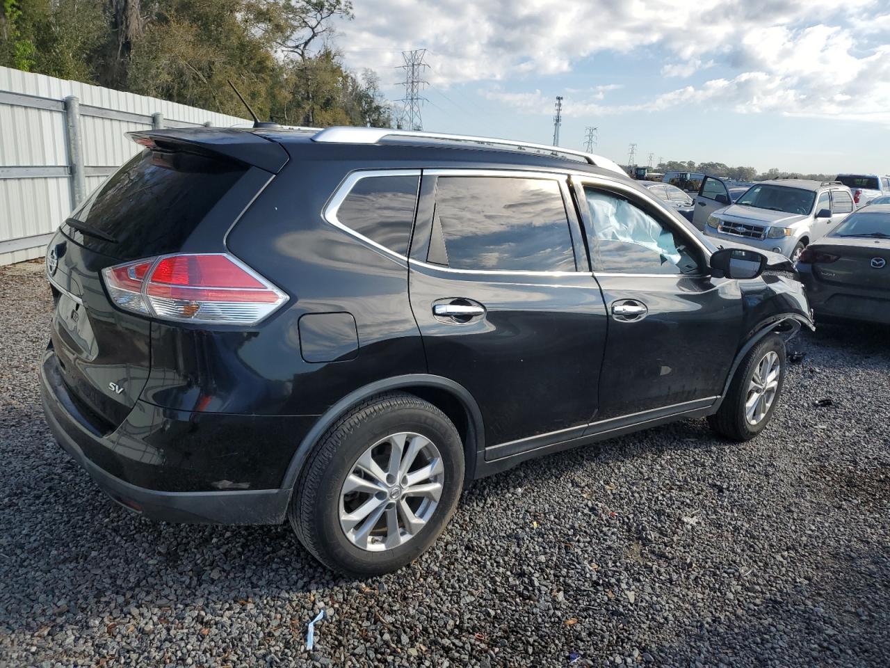 KNMAT2MT2GP607885 NISSAN ROGUE 2016