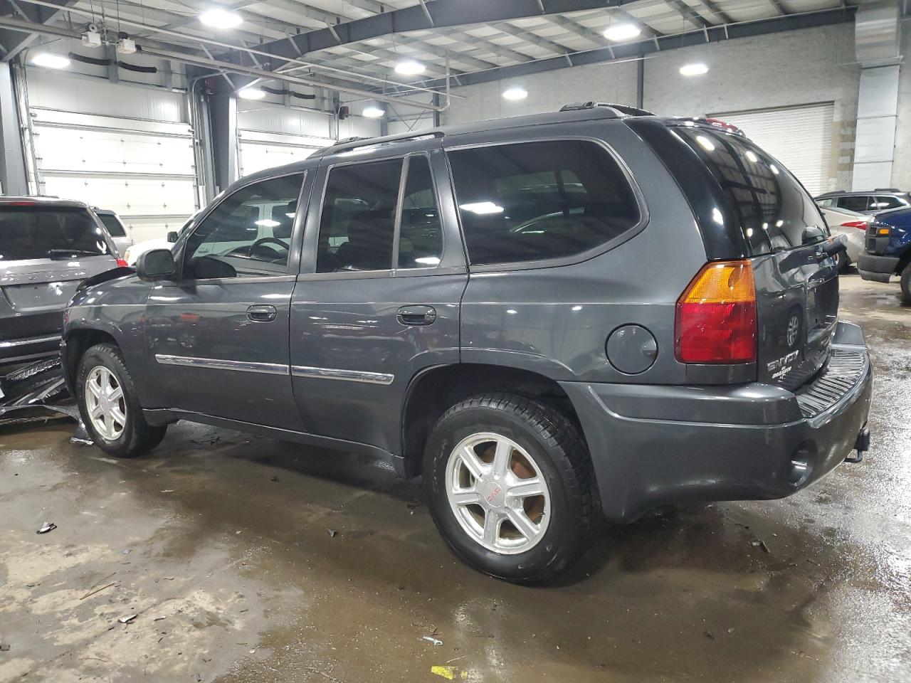 2007 GMC Envoy - Image 2
