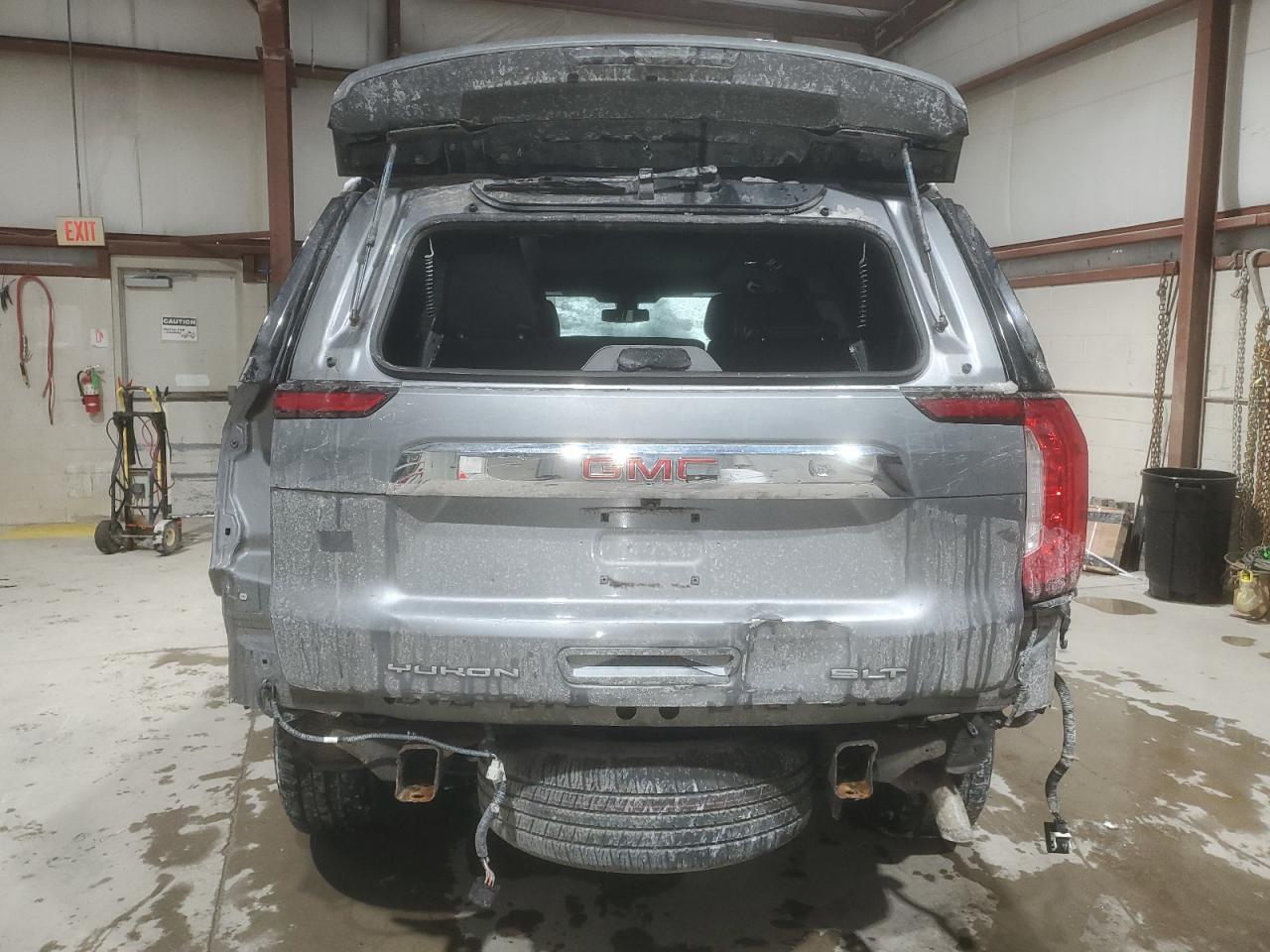 2021 GMC Yukon - Image 6