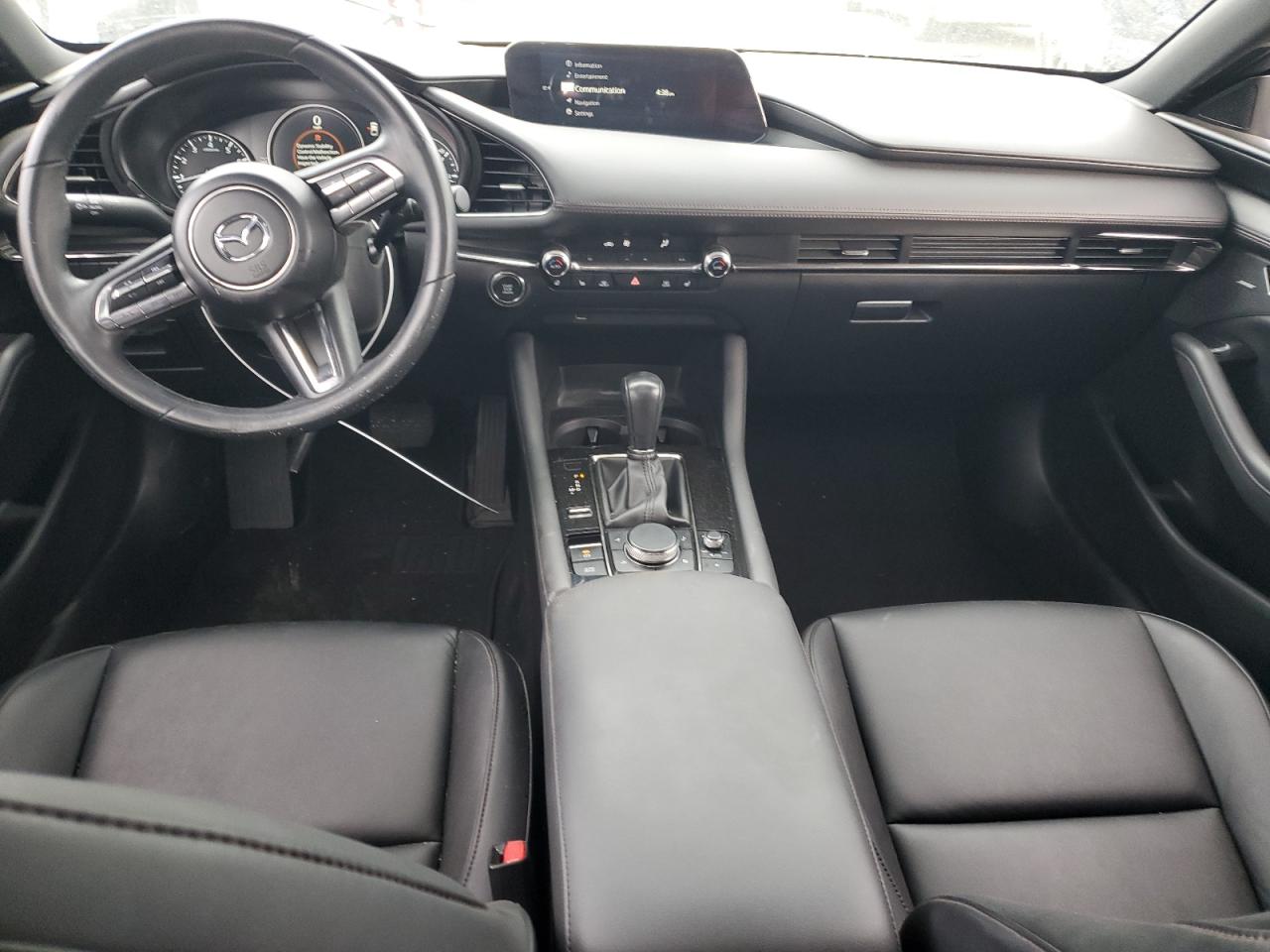 2021 Mazda 3 - Image 8