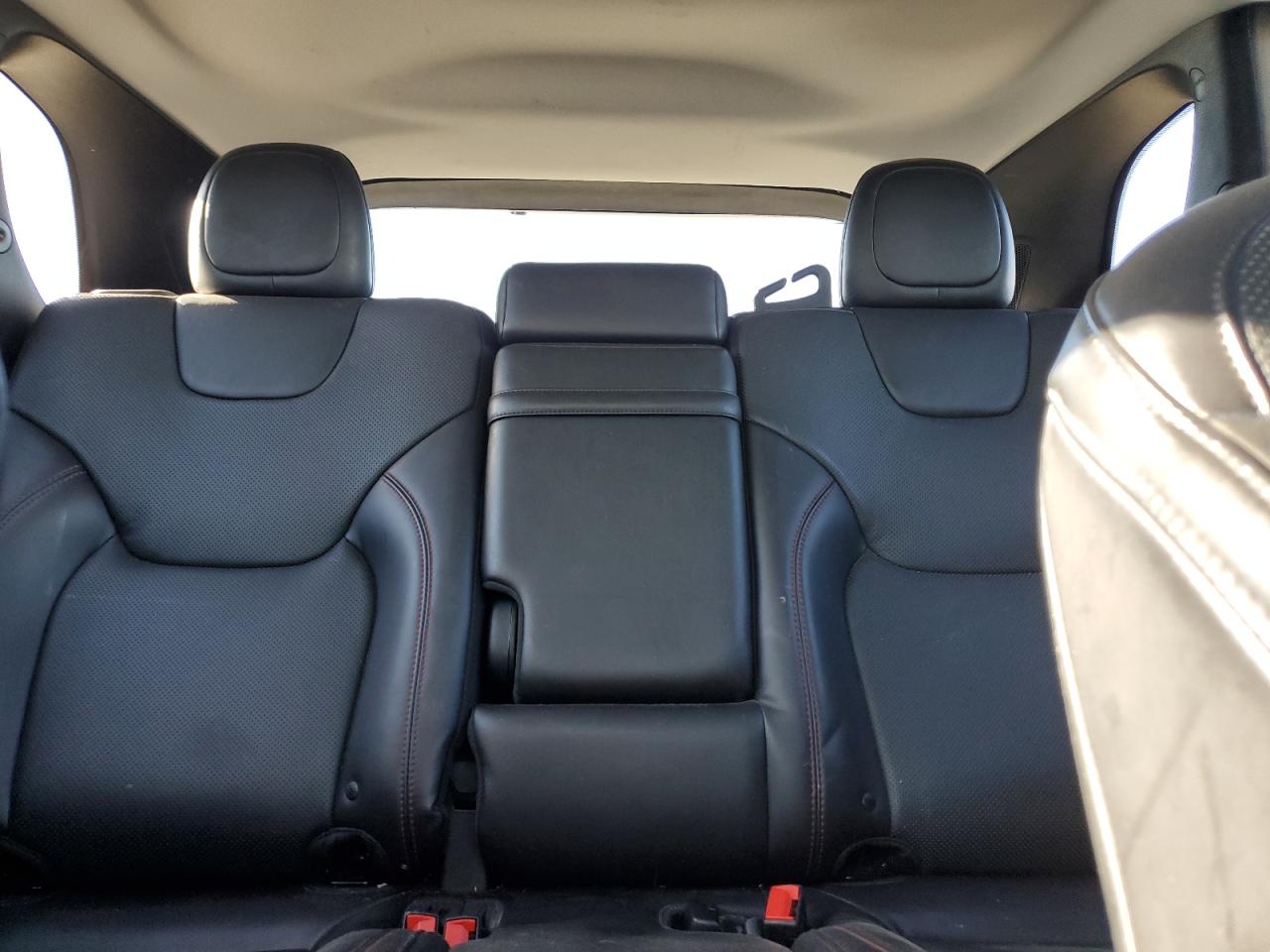 2019 Jeep Cherokee - Image 10