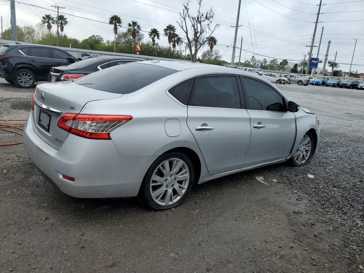 2013 Nissan Sentra - Image 3