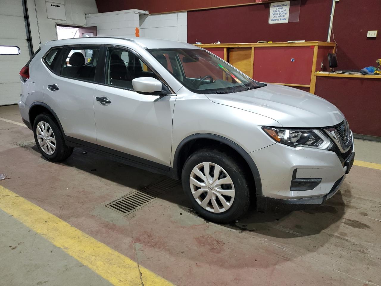 2020 Nissan Rogue - Image 4