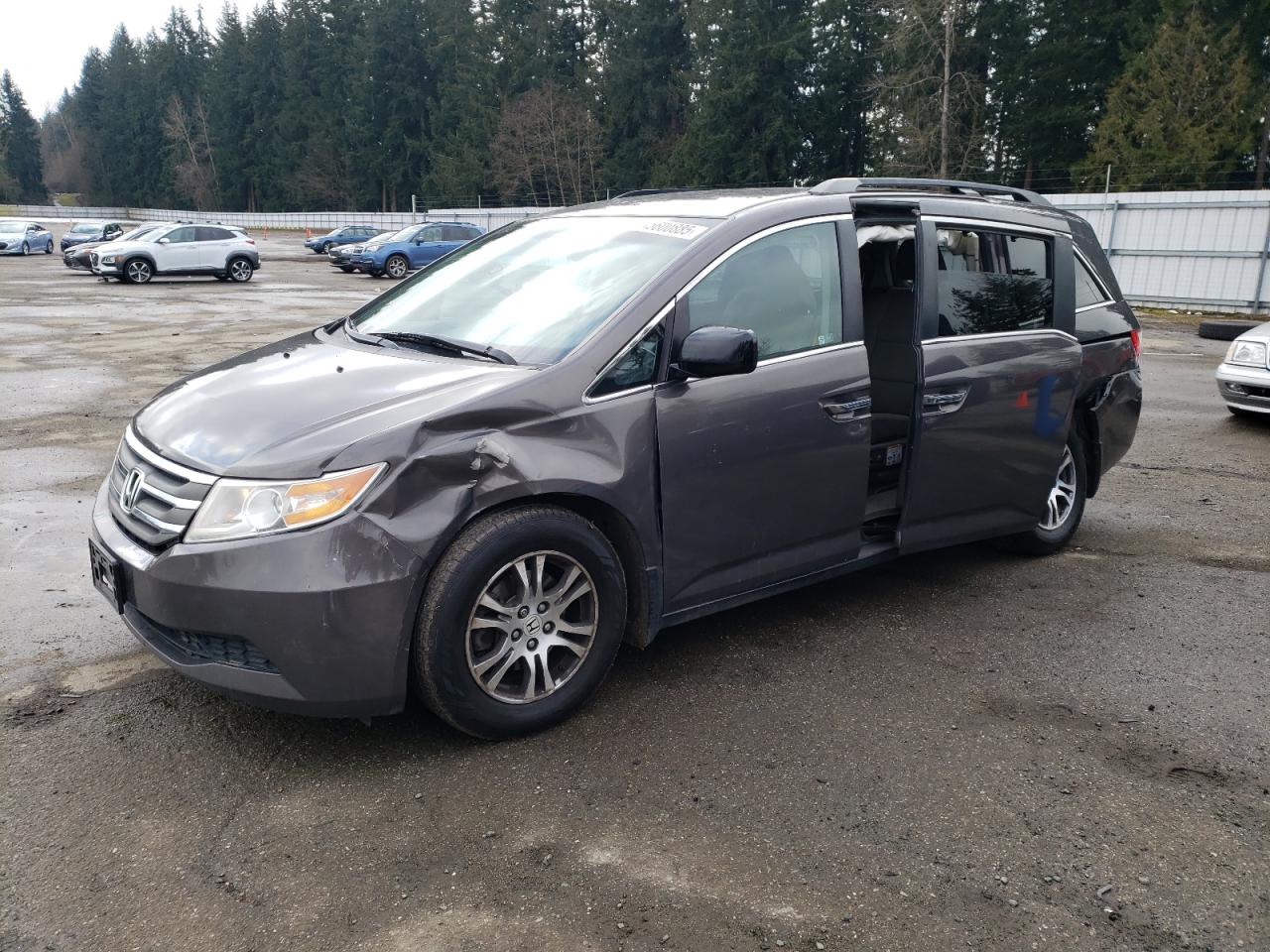 2012 Honda Odyssey - Image 1