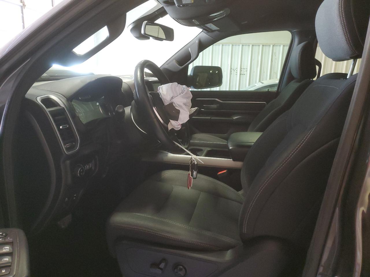 2019 RAM 1500 - Image 7