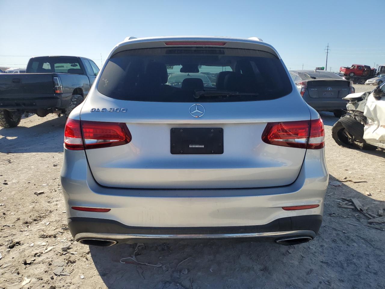 2016 Mercedes-Benz GLC - Image 6