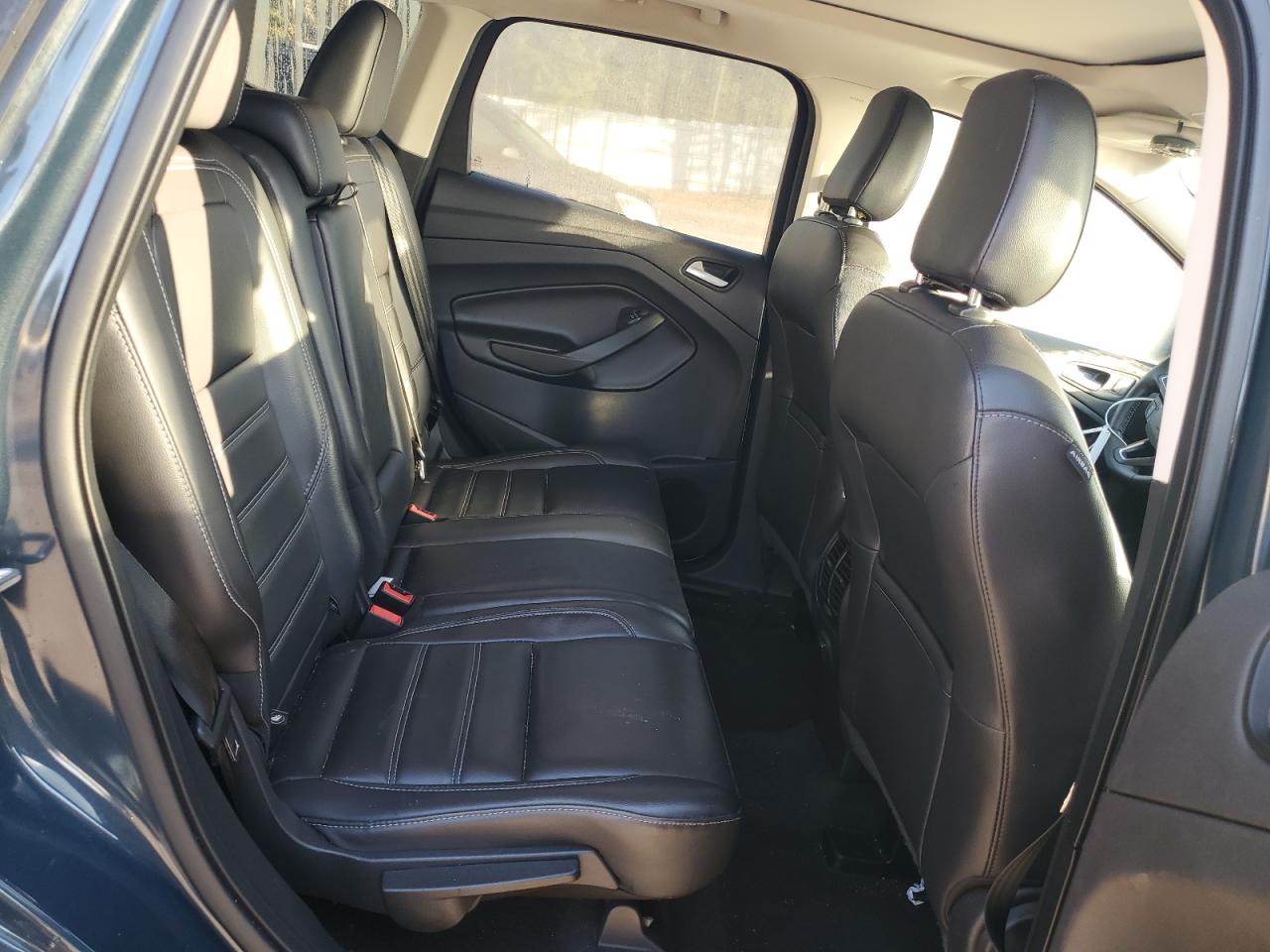 1FMCU9HD8KUC19857 FORD ESCAPE 2019
