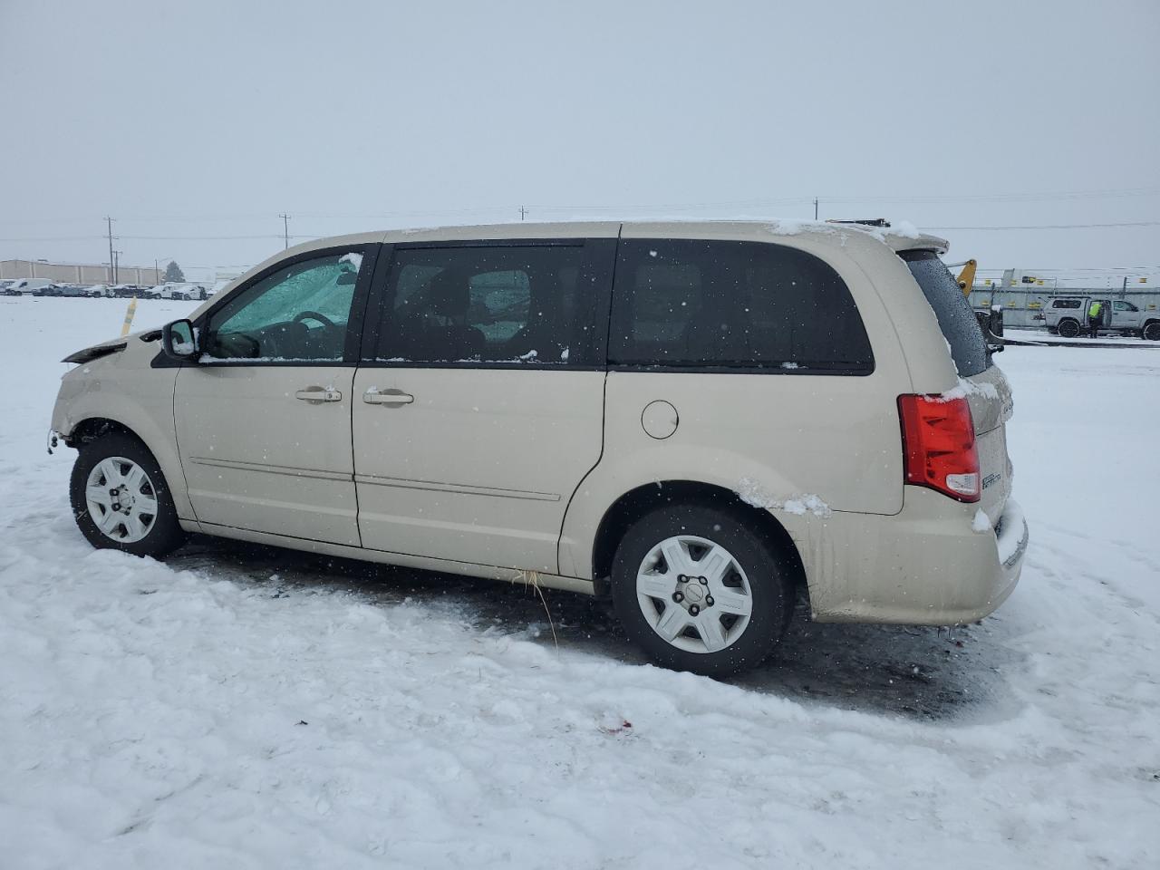 2012 Dodge Caravan - Image 2