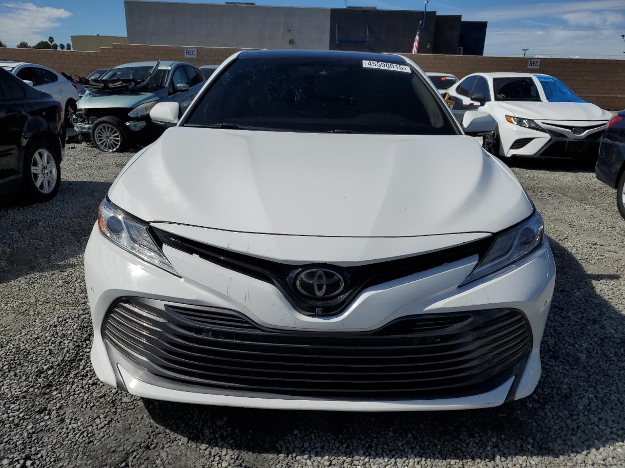 2018 Toyota Camry - Image 5