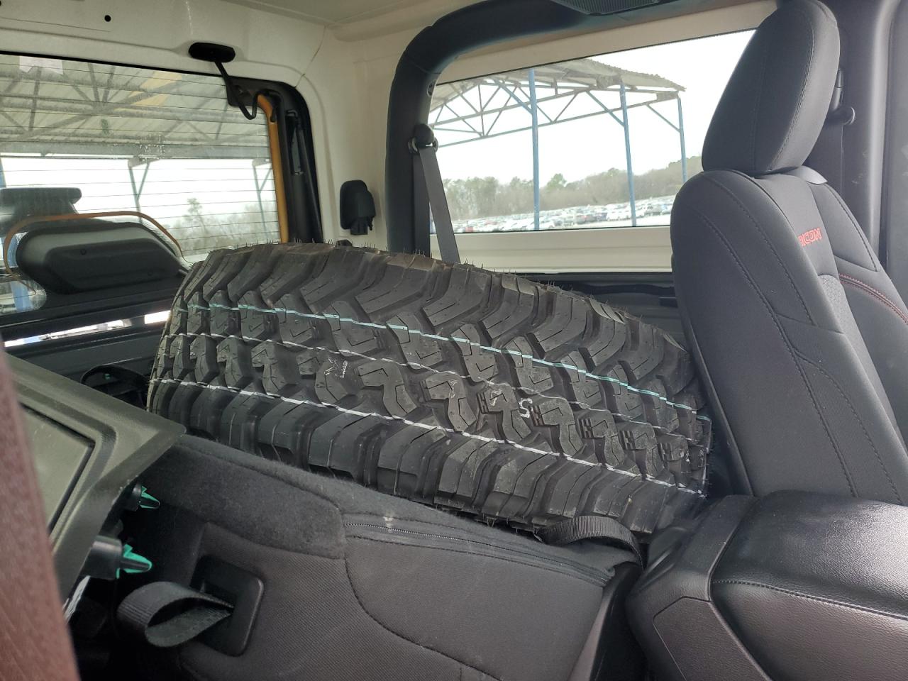 2021 Jeep Wrangler - Image 10