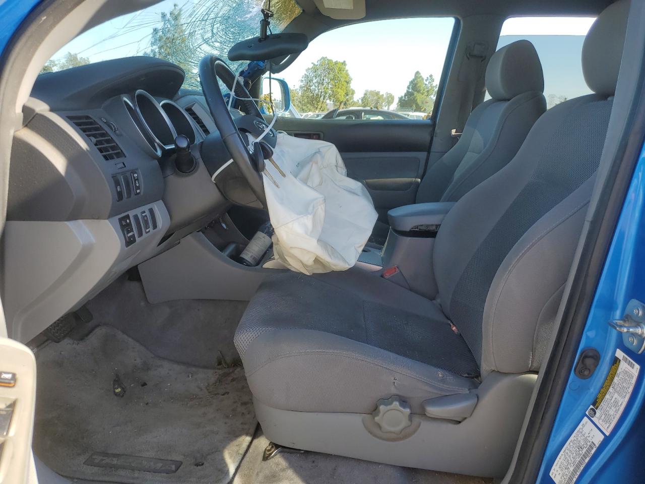 2005 Toyota Tacoma - Image 7