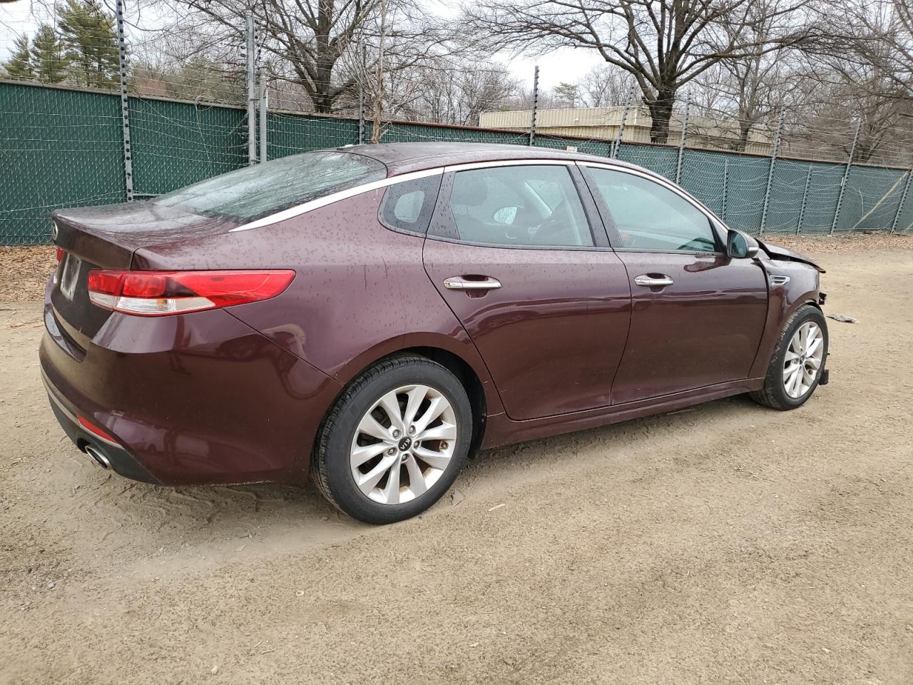 2017 Kia Optima - Image 3