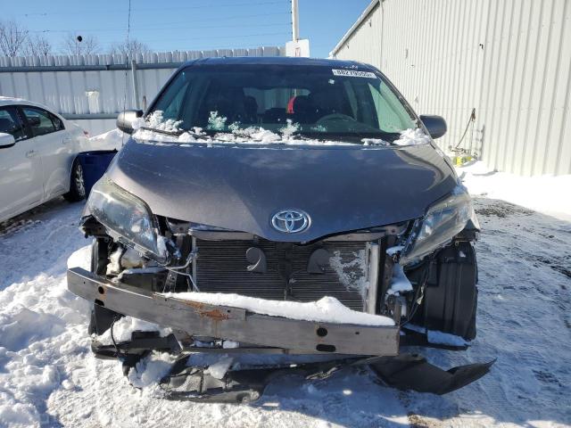 2011 TOYOTA SIENNA SPORT  