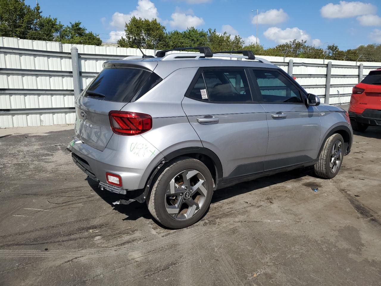 2024 Hyundai Venue - Image 3