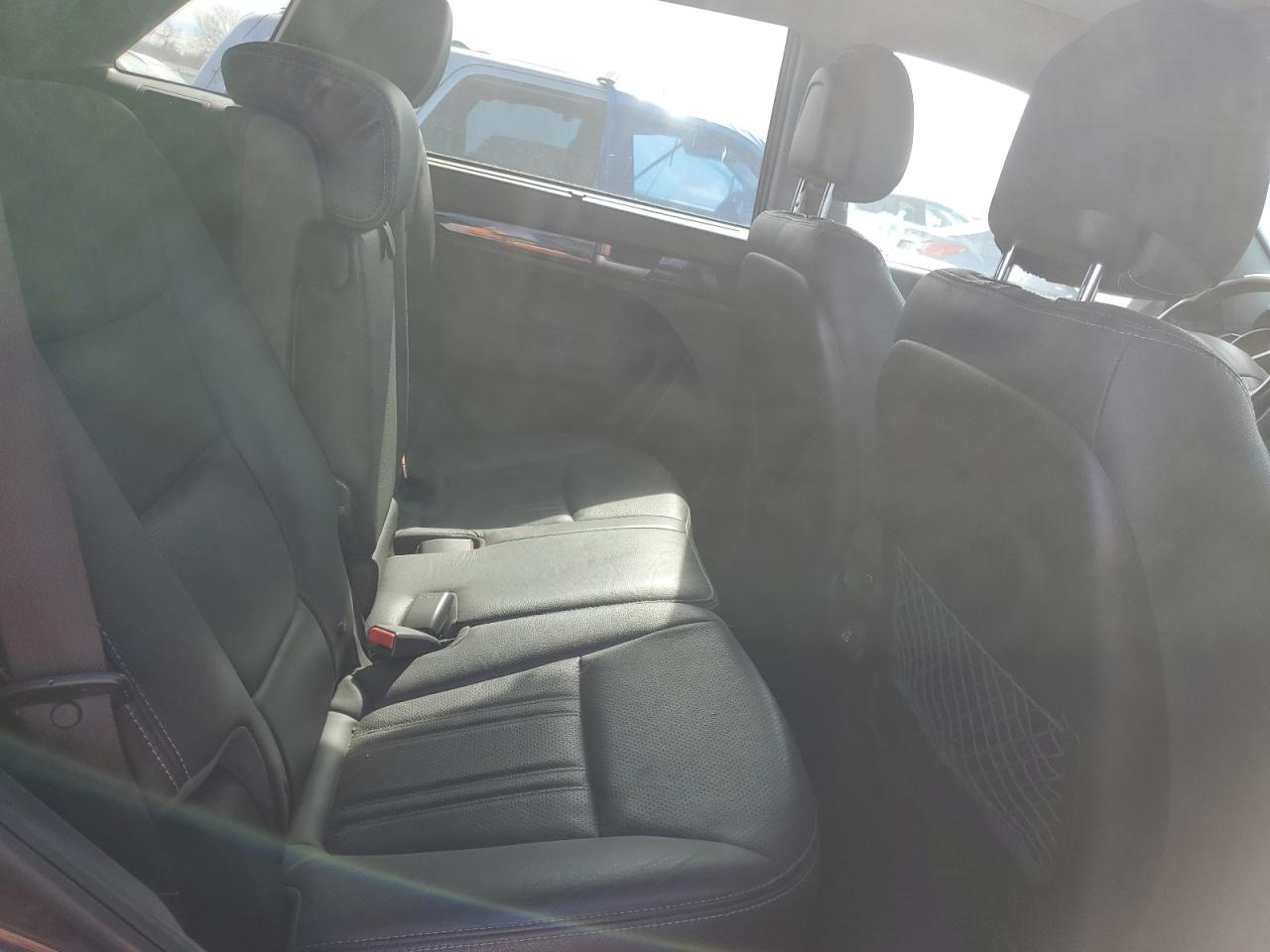 2015 Kia Sorento - Image 11
