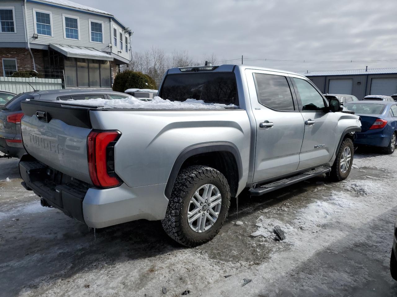 2022 Toyota Tundra - Image 3