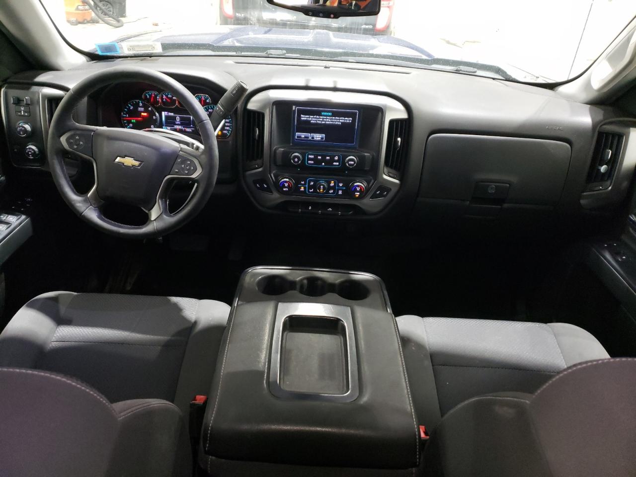 2017 Chevrolet Silverado - Image 8