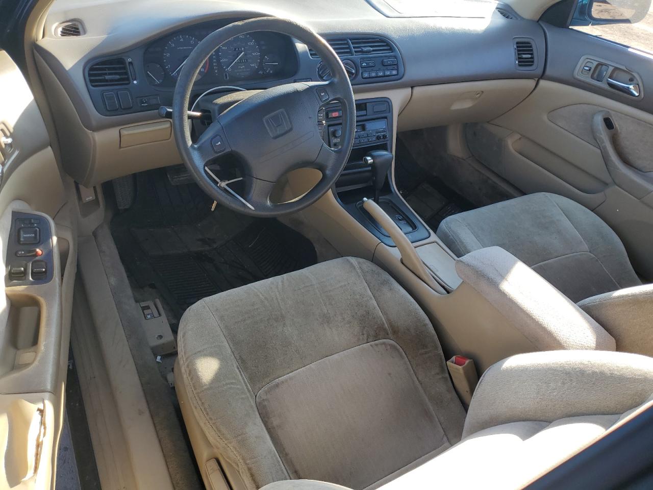 1995 Honda Accord - Image 8