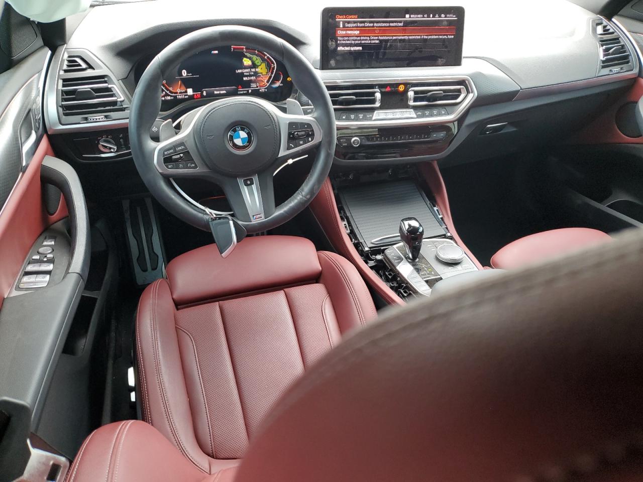 2023 BMW X4 - Image 8