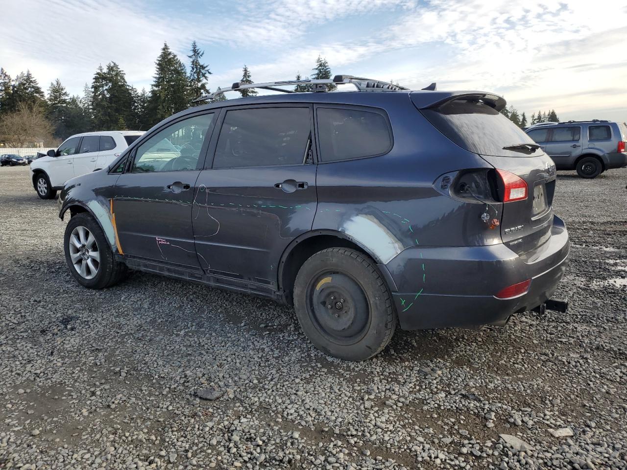 2012 Subaru Tribeca - Image 2