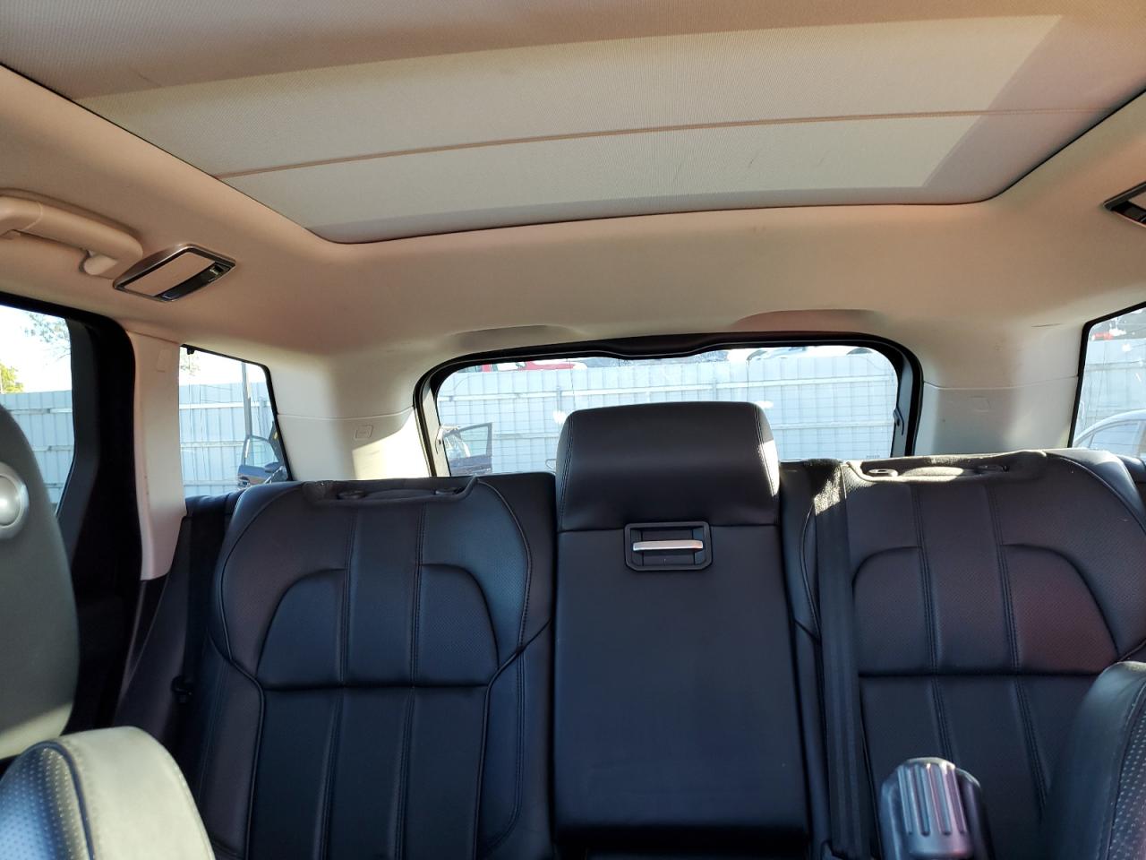 2016 Land Rover Range Rover - Image 10