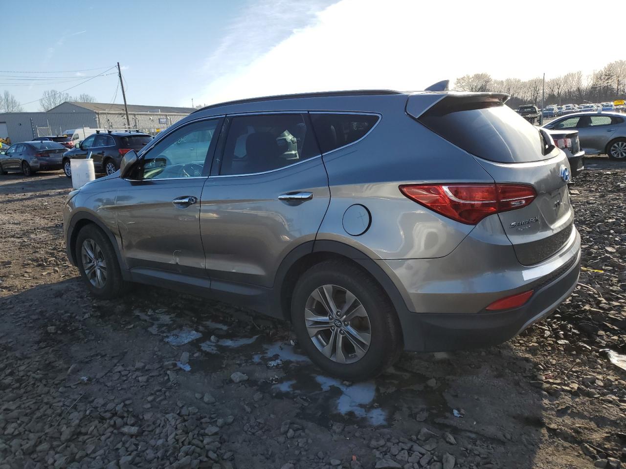 2014 Hyundai Santa Fe - Image 2