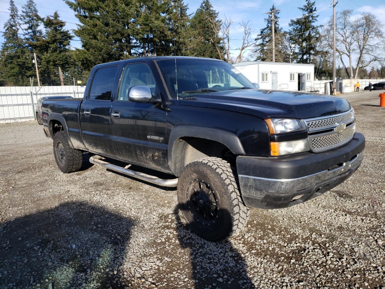 2006 Chevrolet Silverado - Image 4
