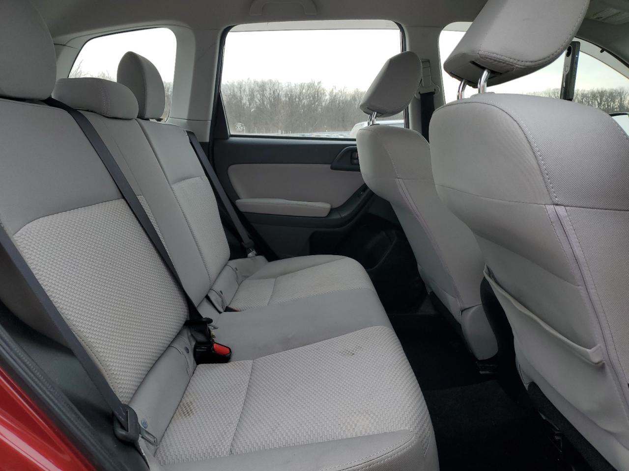 2015 Subaru Forester - Image 12