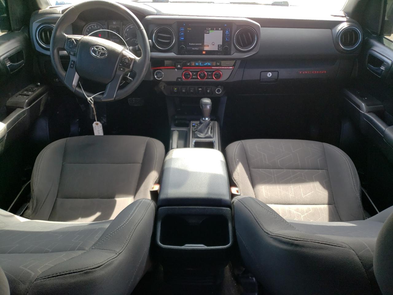 2017 Toyota Tacoma - Image 8