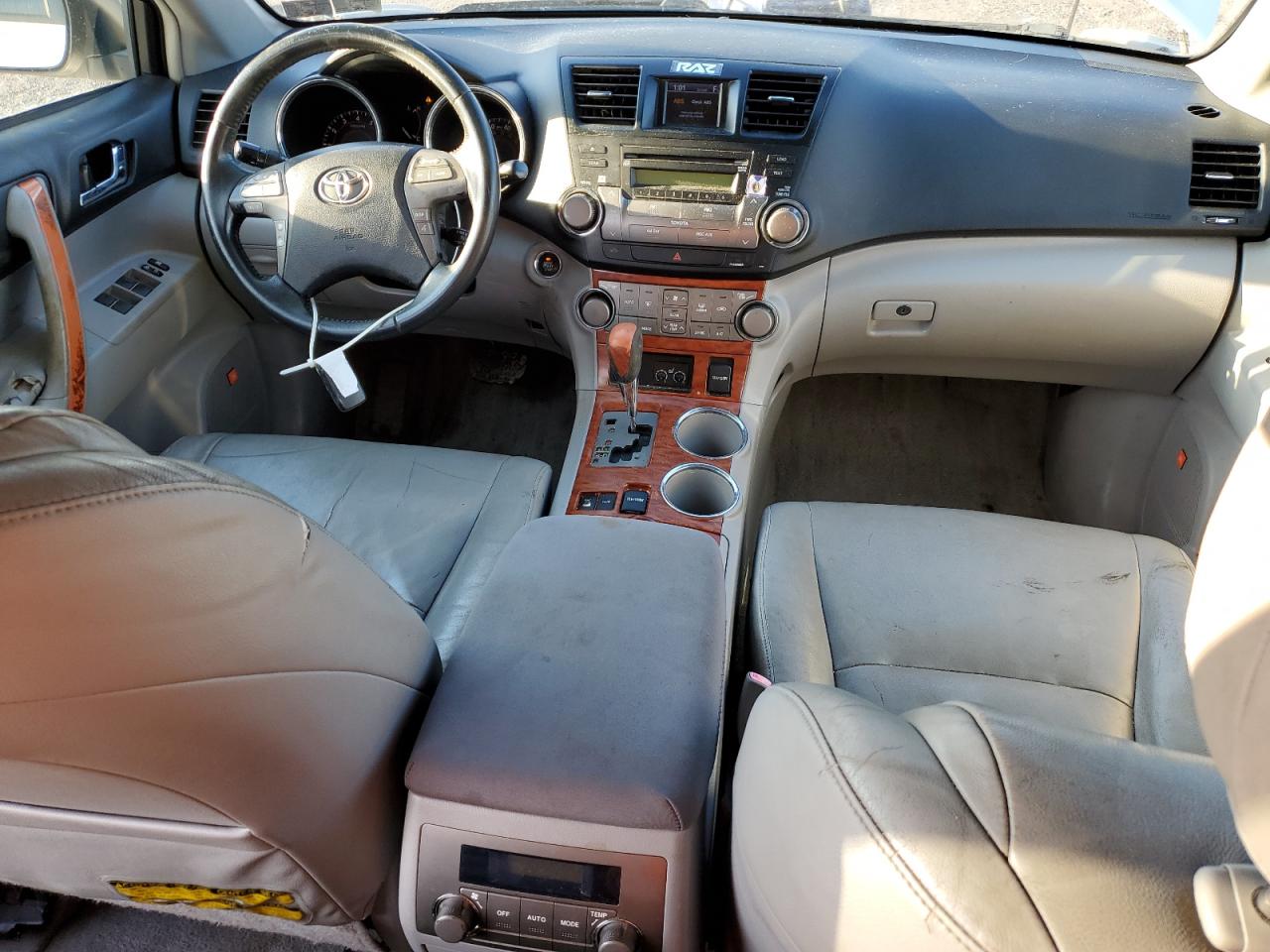 2008 Toyota Highlander - Image 8