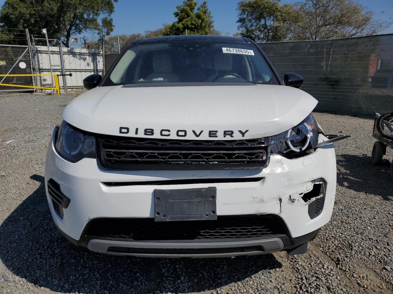2018 Land Rover Discovery - Image 5
