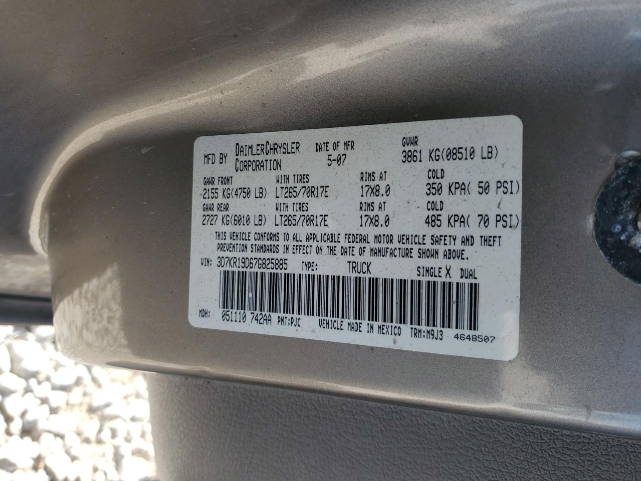 2007 Dodge RAM - Image 12