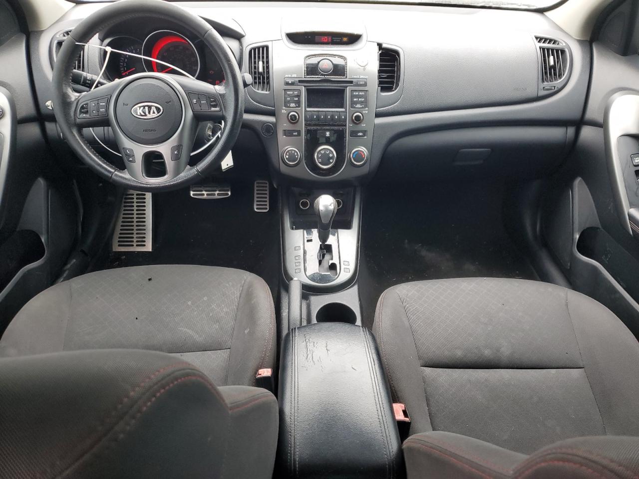 2010 Kia Forte - Image 8