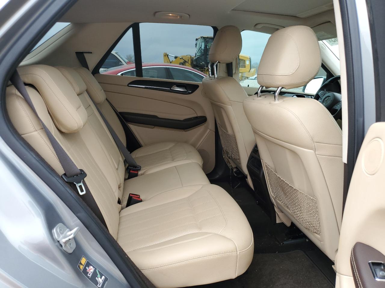 2016 Mercedes-Benz GLE - Image 11