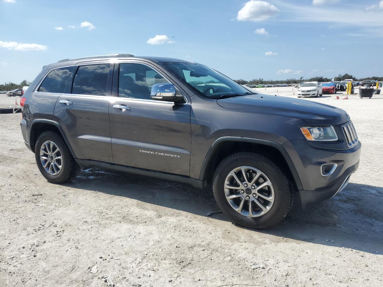 2014 Jeep Grand Cherokee - Image 4