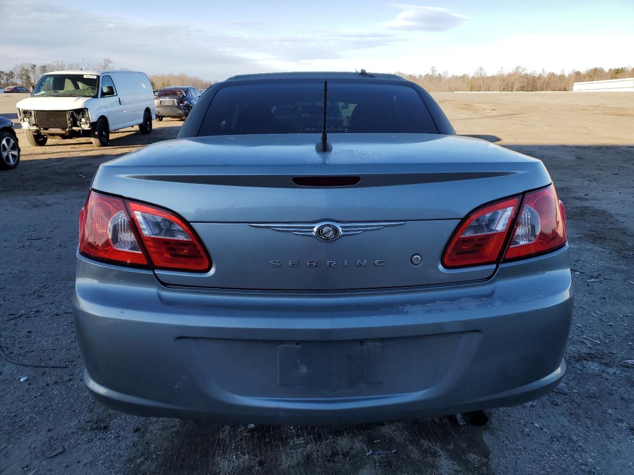 2008 Chrysler Sebring - Image 6