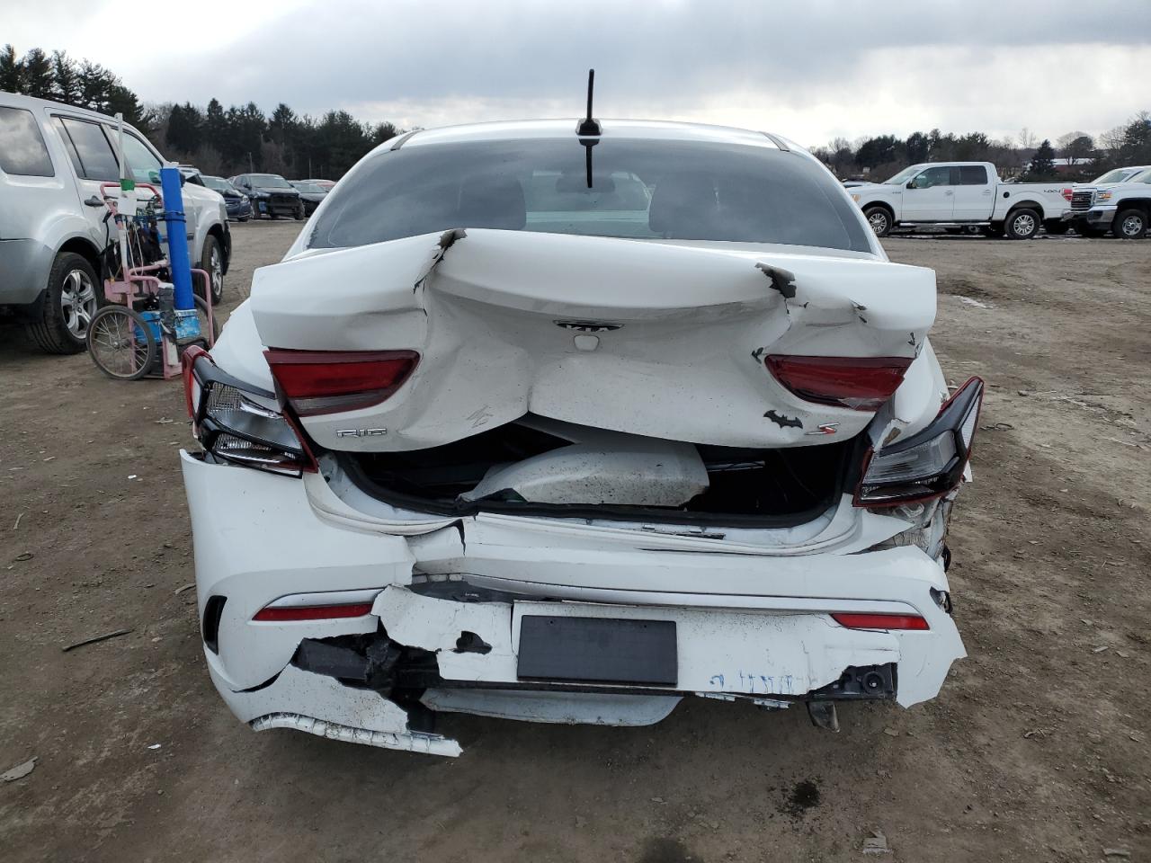 2021 Kia Rio - Image 6