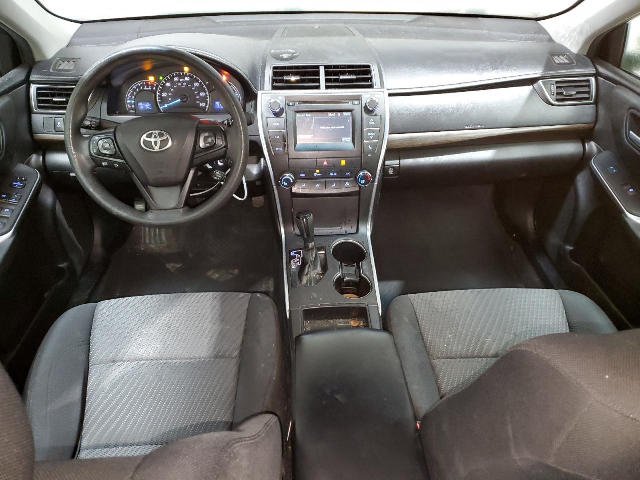 2015 Toyota Camry - Image 8