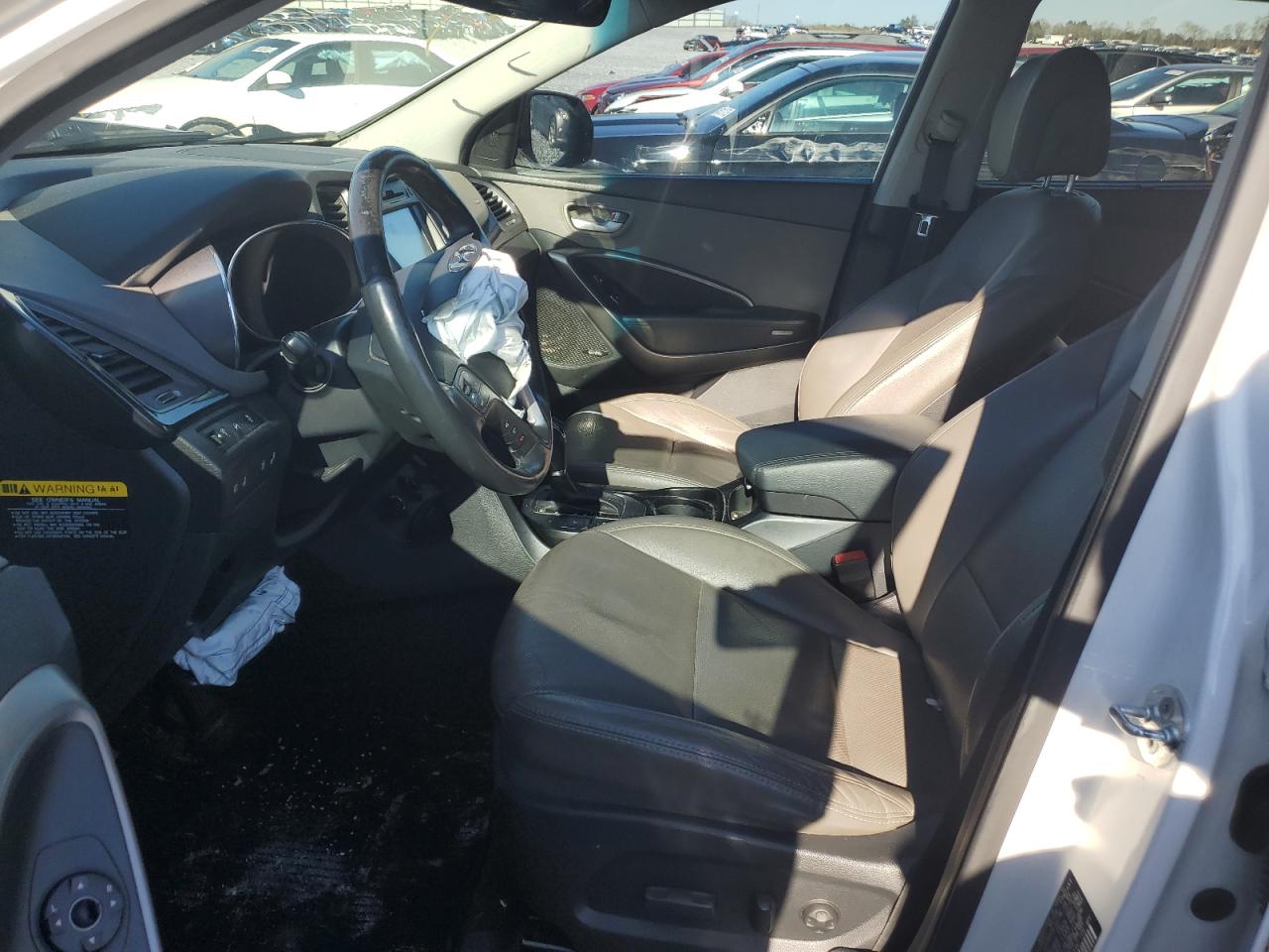 2015 Hyundai Santa Fe - Image 7