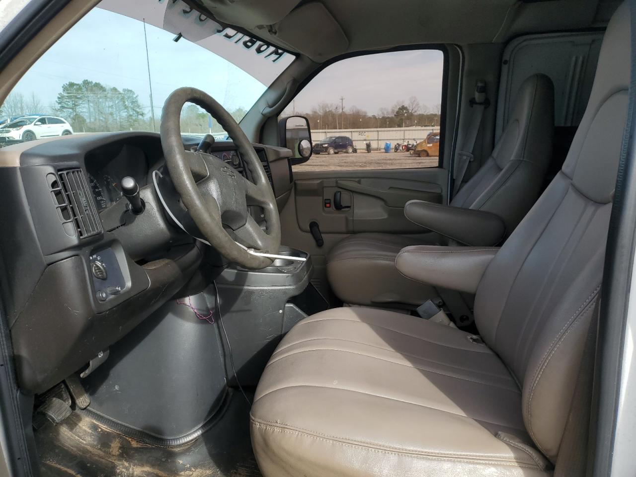 2005 Chevrolet Express G3500 VIN: 1GCHG35V051212838 Lot: 58730365