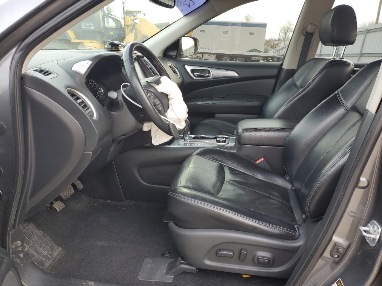 5N1DR2MM3JC643969 NISSAN PATHFINDER 2018
