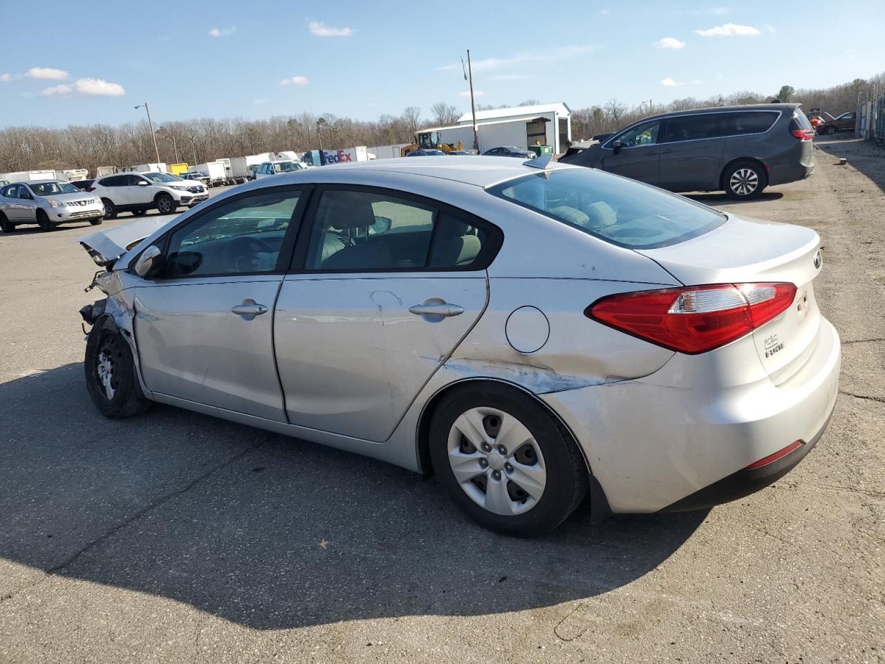 2016 Kia Forte - Image 2