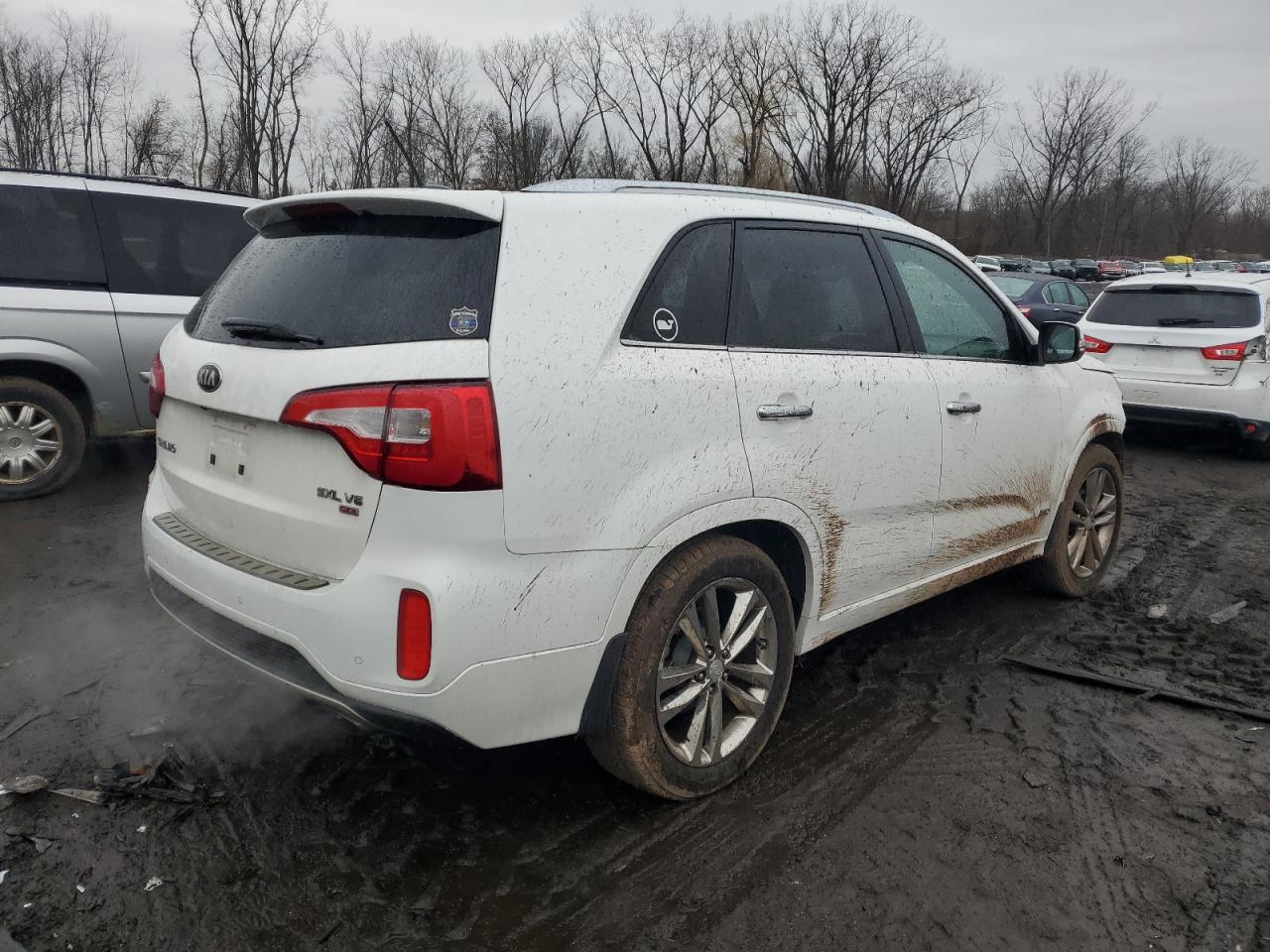 2014 Kia Sorento - Image 3