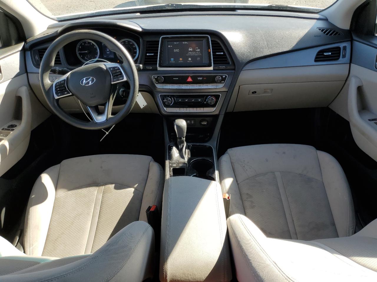 2019 Hyundai Sonata - Image 8