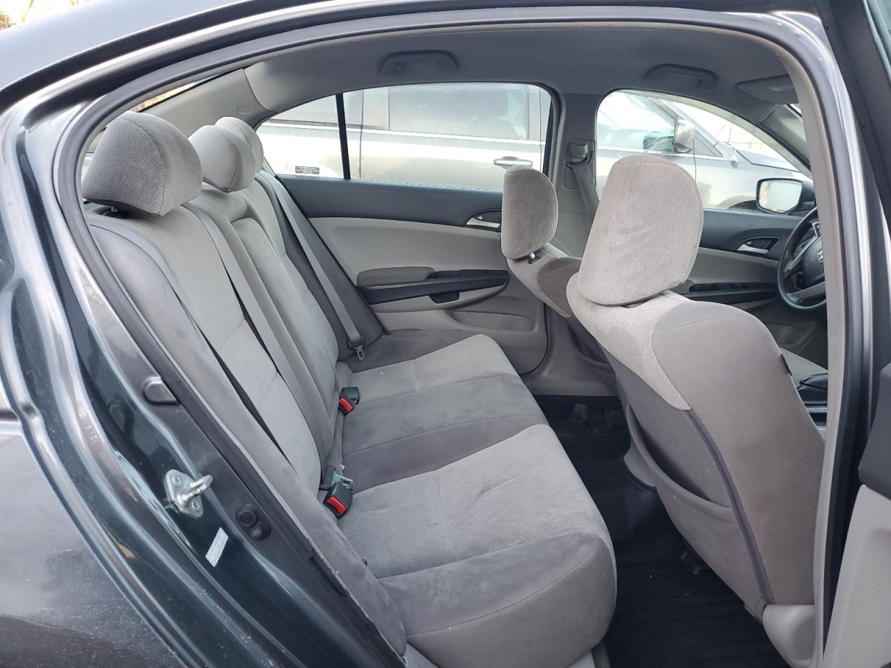 2009 Honda Accord - Image 10