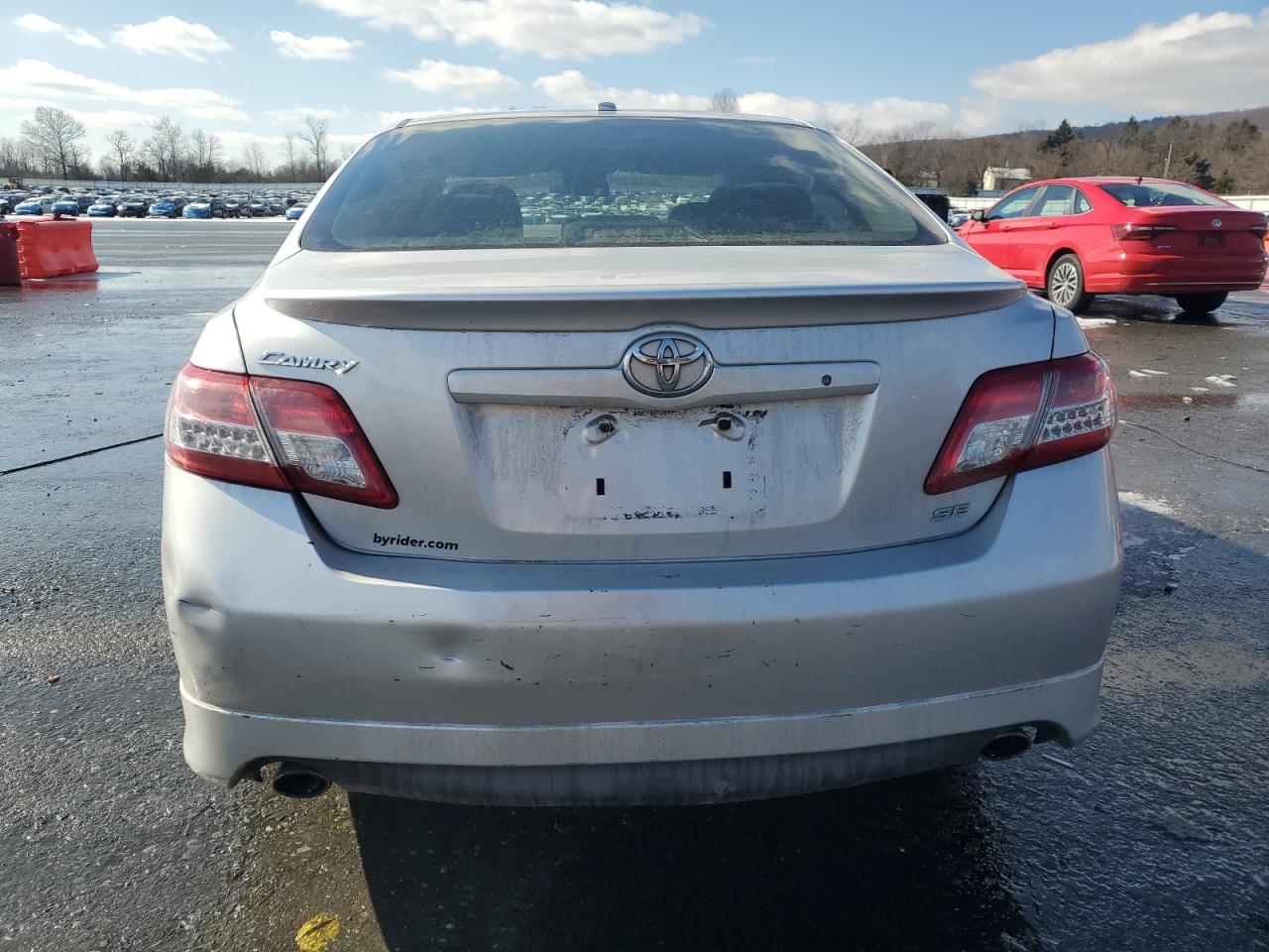2010 Toyota Camry - Image 6