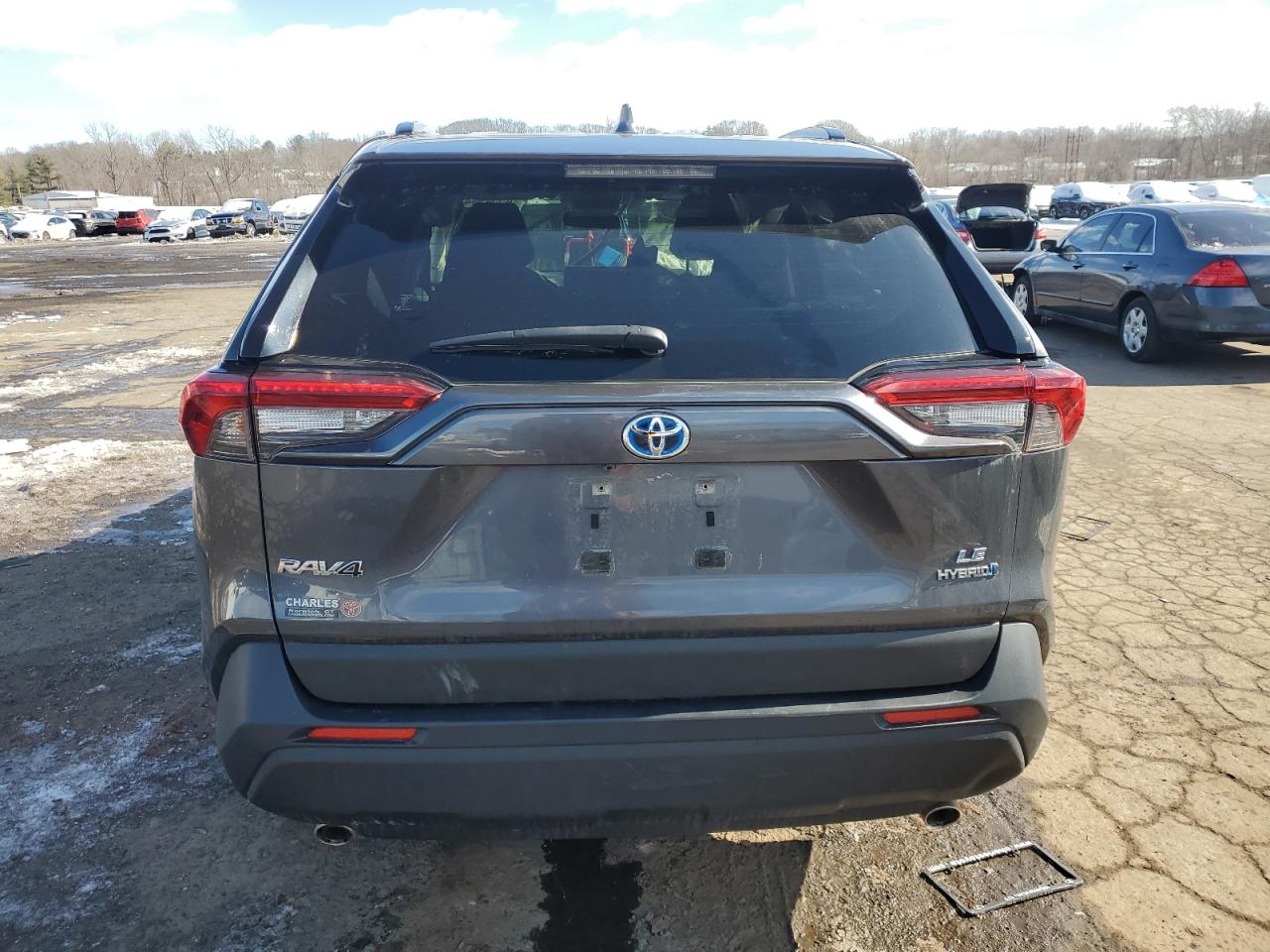 2022 Toyota RAV 4 - Image 6