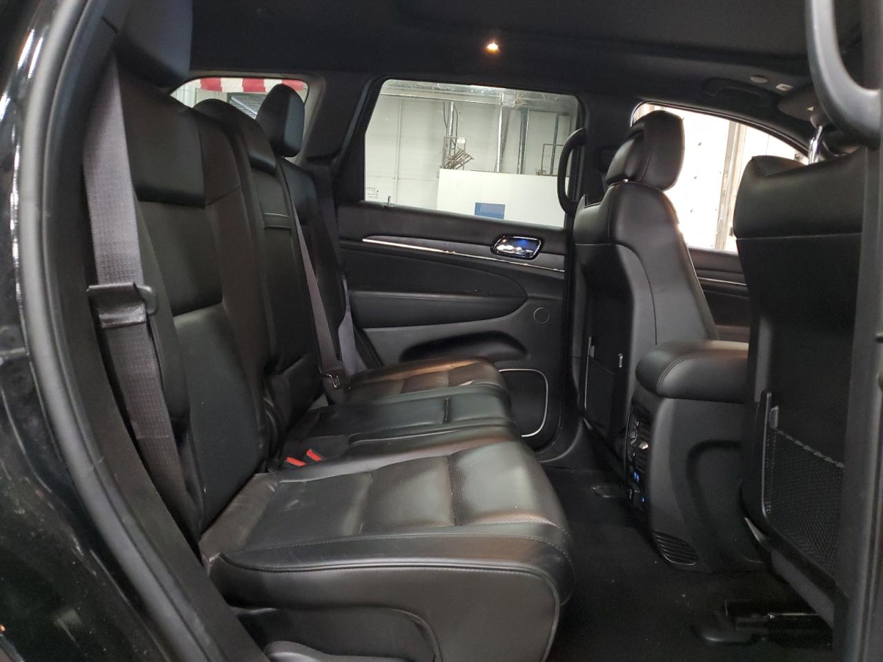 2021 Jeep Grand Cherokee - Image 11