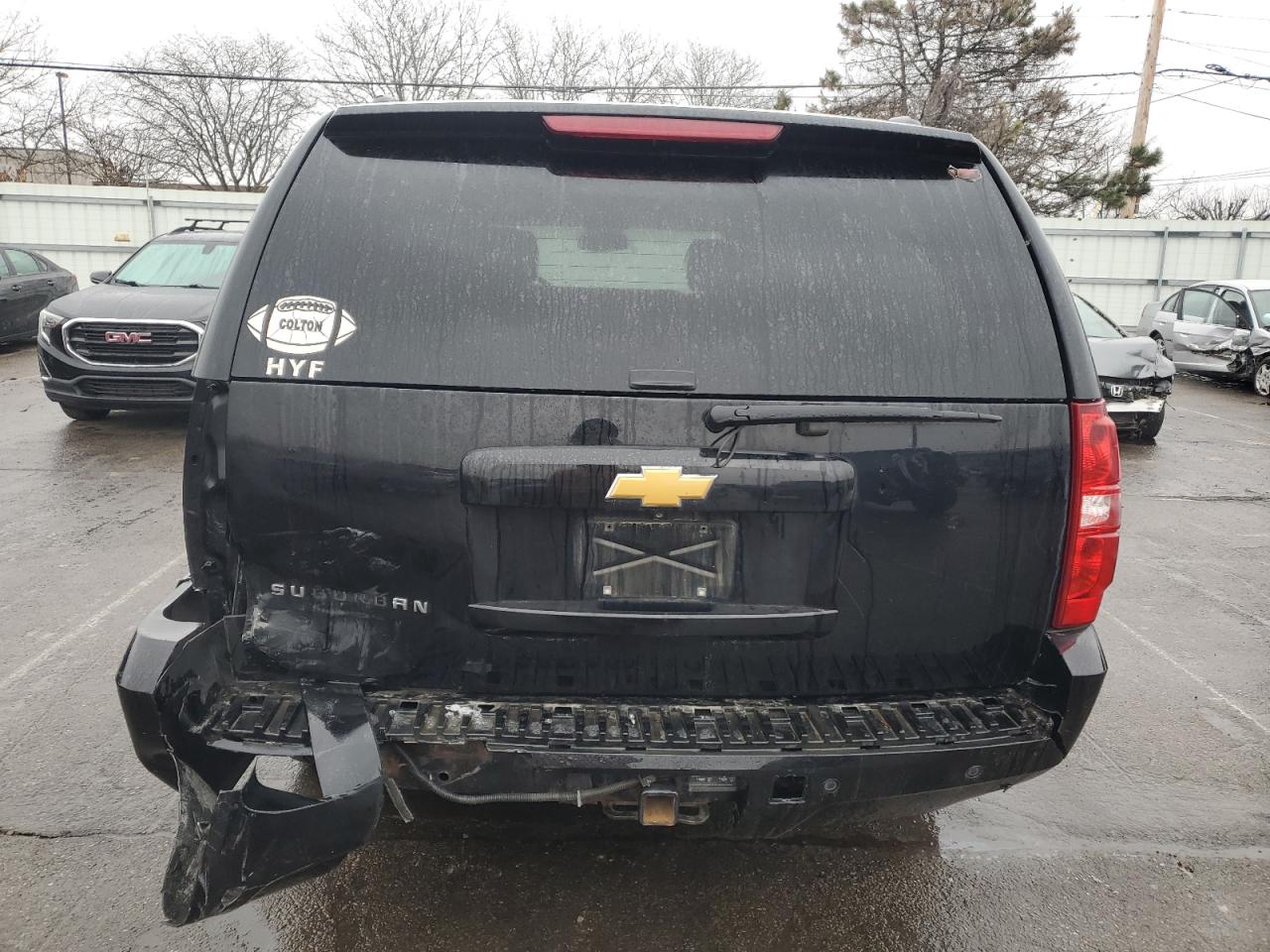 2014 Chevrolet Suburban - Image 6