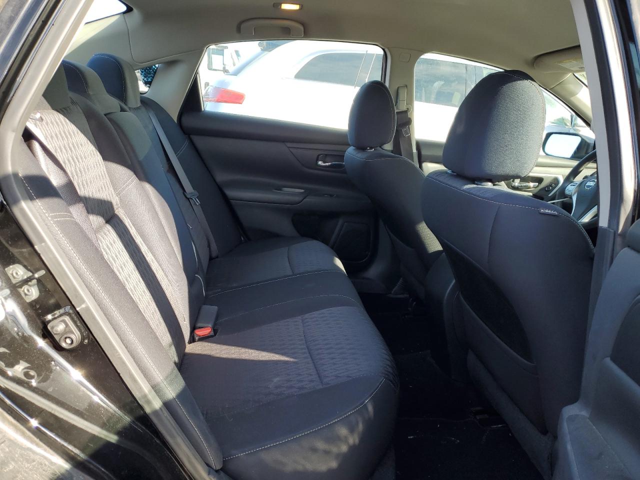 1N4AL3AP7JC127858 NISSAN ALTIMA 2018